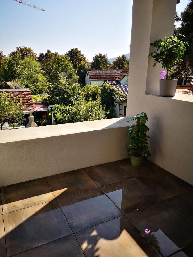 Spacy Apartment Next To The Center Of Graz With Terrasse Exterior photo
