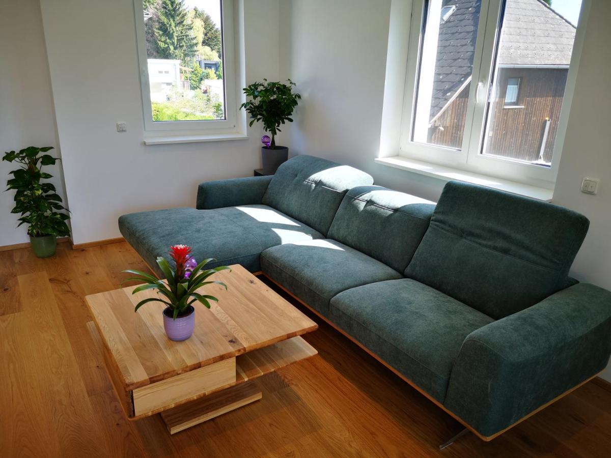 Spacy Apartment Next To The Center Of Graz With Terrasse Exterior photo